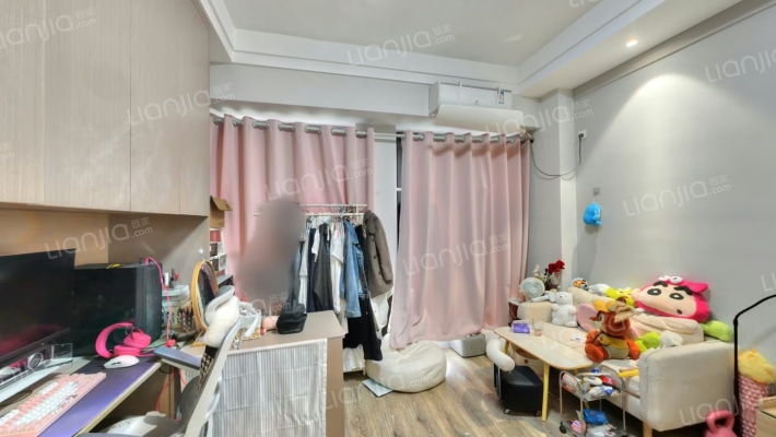 绿地华隆金座二手房实景图