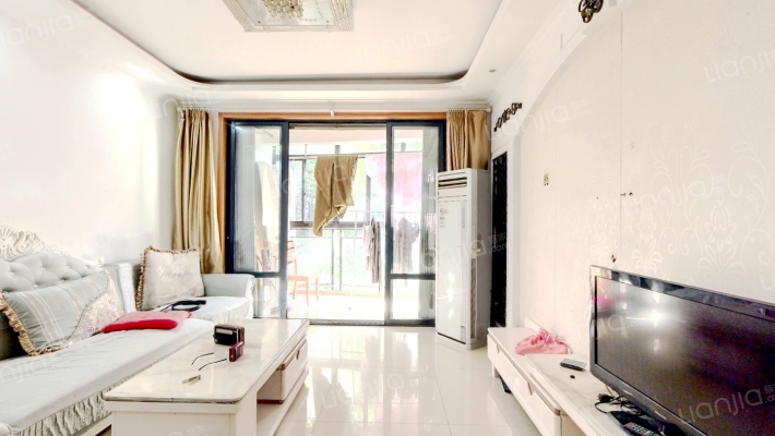 新景花园二手房实景图