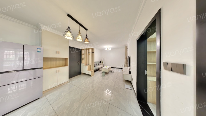 黄城花园西区二手房实景图