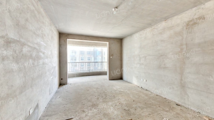 万聚凯旋城二手房实景图