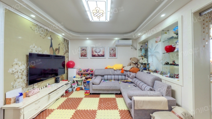 新华小区（龙吴路5599弄）二手房实景图