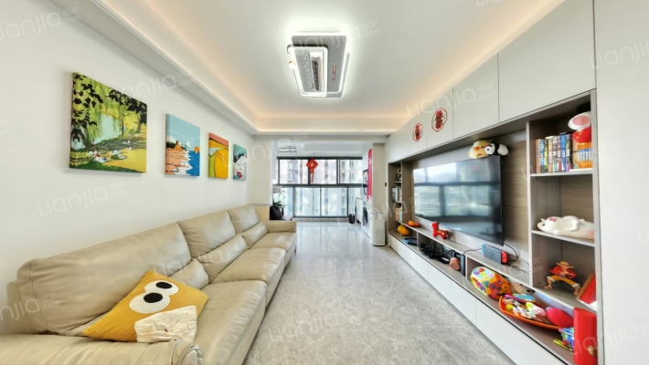 卓越招商臻珑府二手房实景图