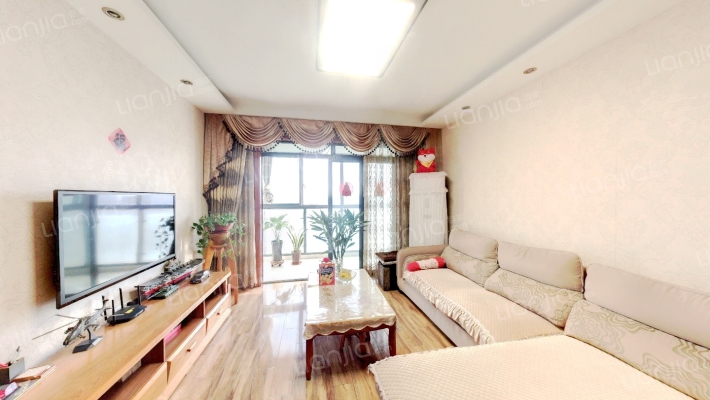 东方广场住宅区二手房实景图
