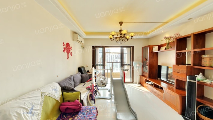 万科欧泊二手房实景图