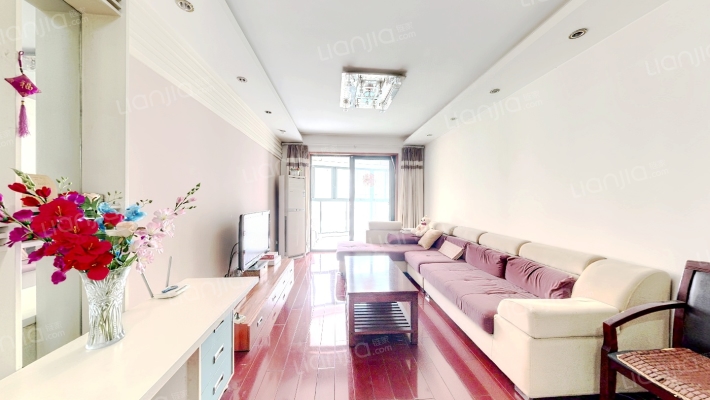 蕾蕾硕苑二手房实景图