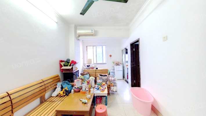 富丽家园凯跃大厦二手房实景图