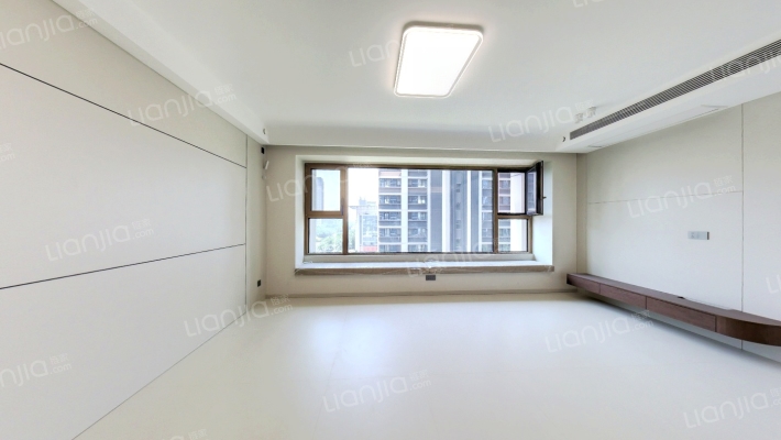 格调瑰丽花园二手房实景图