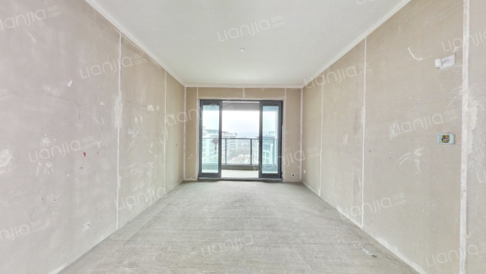 中建御湖壹号C御澜二手房实景图