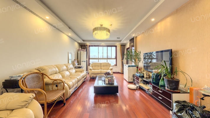 城市公寓二手房实景图