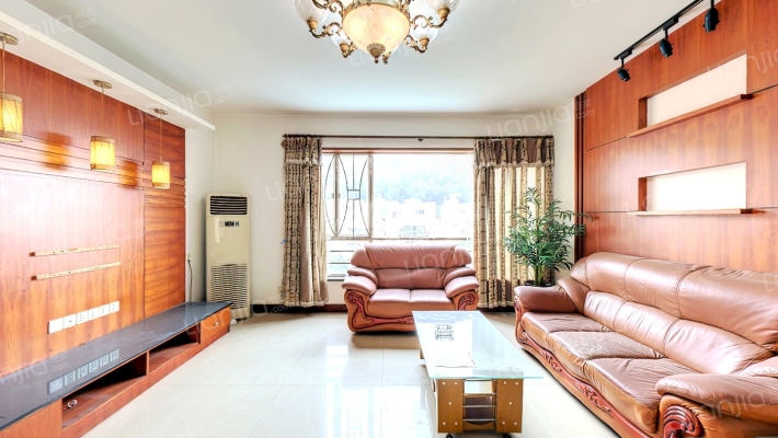 碧翠豪苑二手房实景图