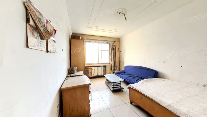 唐钢社区二手房实景图