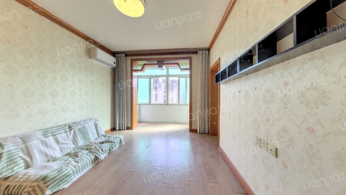 铜陵路252号二手房实景图