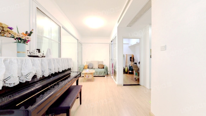 滨湖壹号二手房实景图