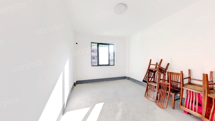 大步小区二手房实景图