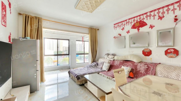 宏泰四季花城二手房实景图