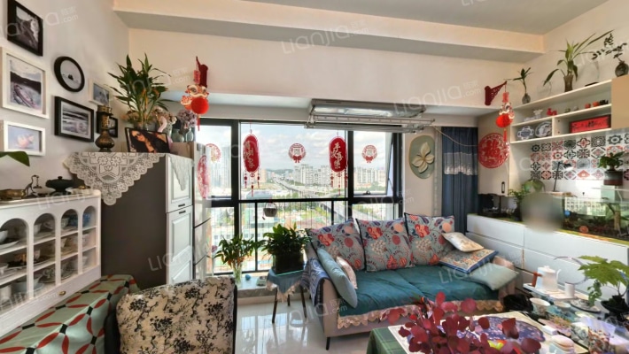 海伦中心二手房实景图