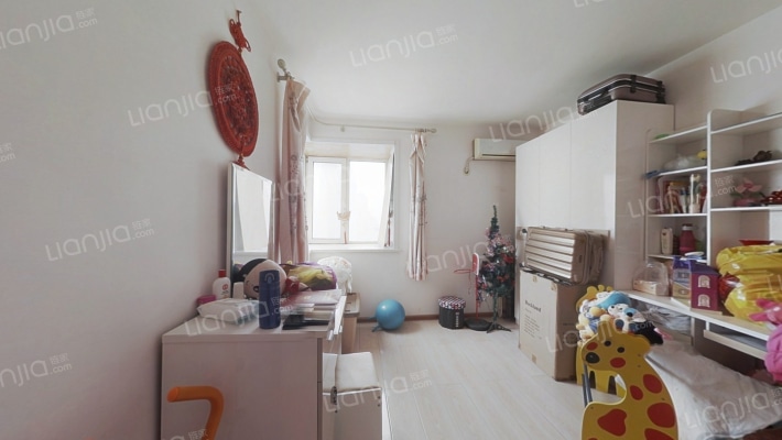 绚丽园二手房实景图