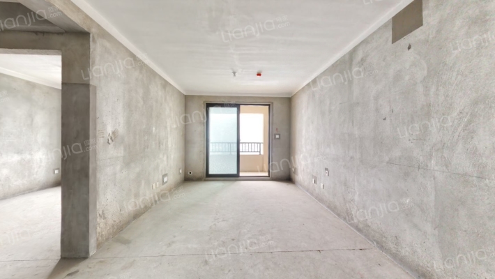 海伦堡东皋府二手房实景图