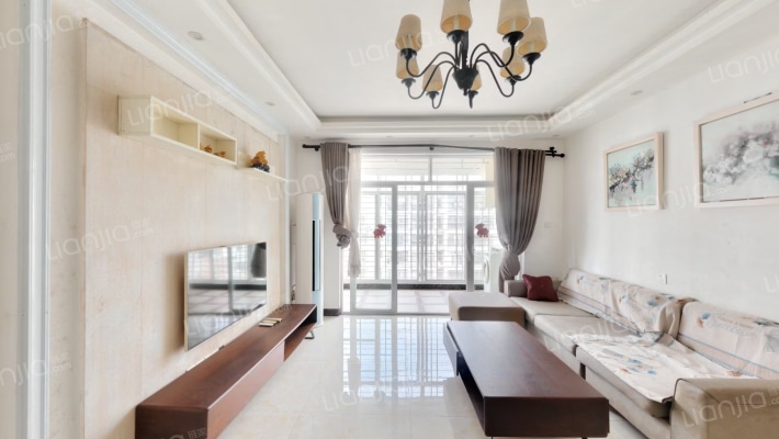 宝泰温泉花园二手房实景图