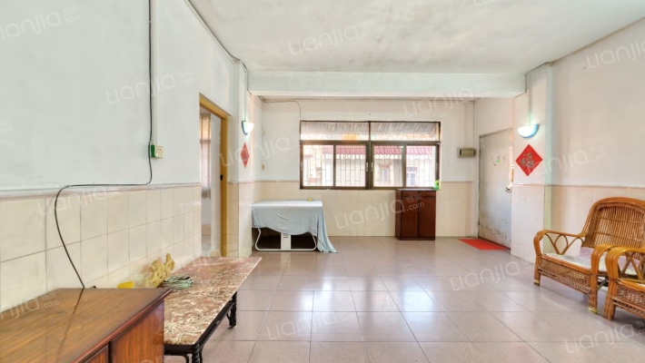 汽运新村二手房实景图