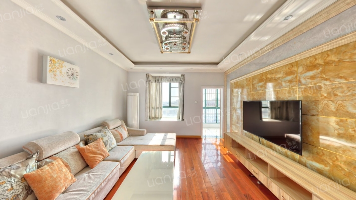 居住主题公园-枫林美庐二手房实景图