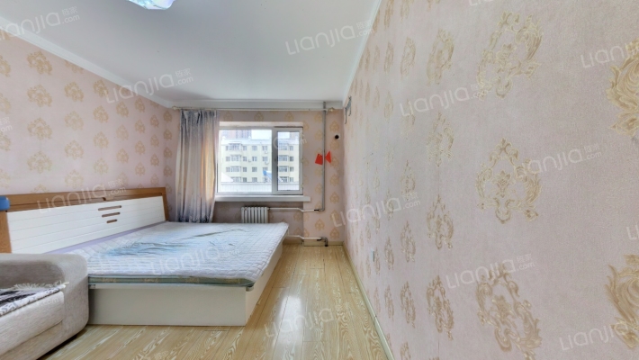 河松小区一期二手房实景图