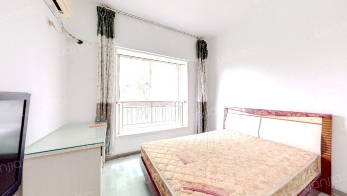 纯真年代二手房实景图