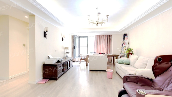 隆玺祥云二手房实景图