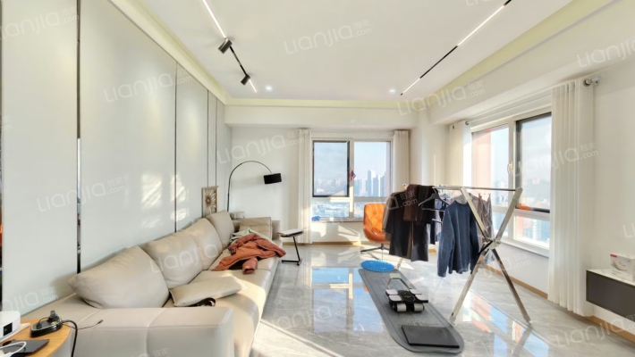 上东公园里二手房实景图