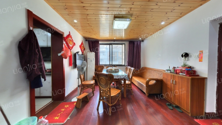 定向河花园小区二手房实景图