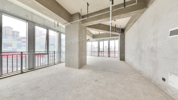 绿地新都会二手房实景图