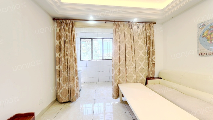 金湾名邸二手房实景图