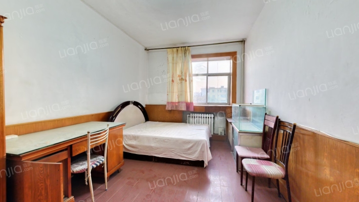 中铁三局二手房实景图