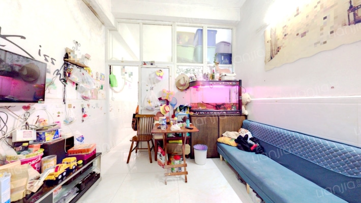 馨雅居二手房实景图