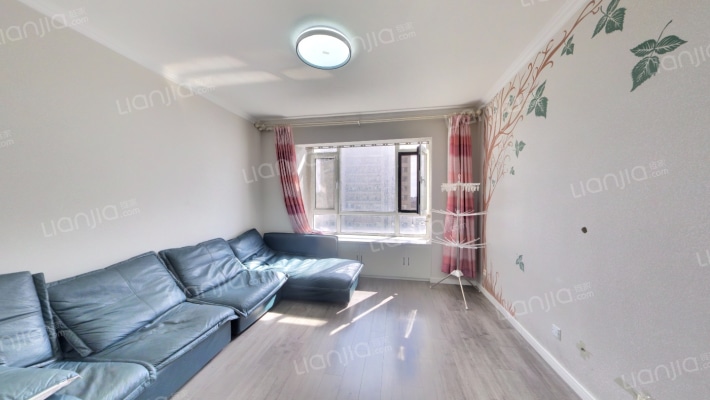 先行名苑二手房实景图