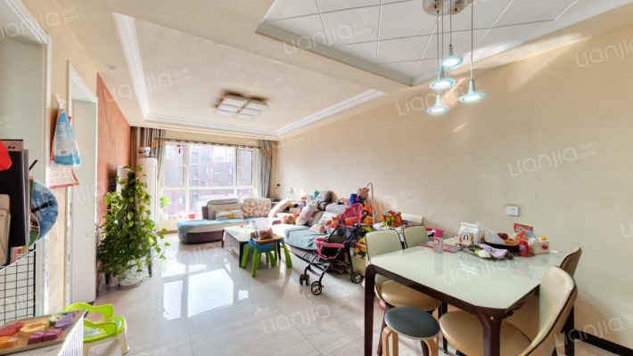 华远海蓝城4期二手房实景图