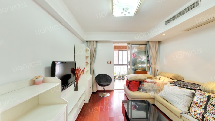 中央景城二手房实景图