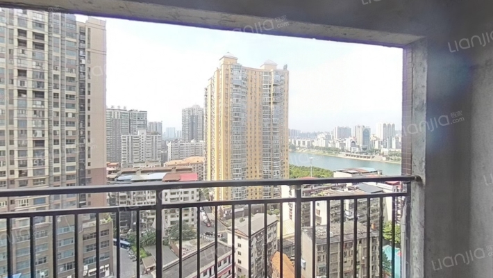 中凌·景蒂名苑二手房实景图