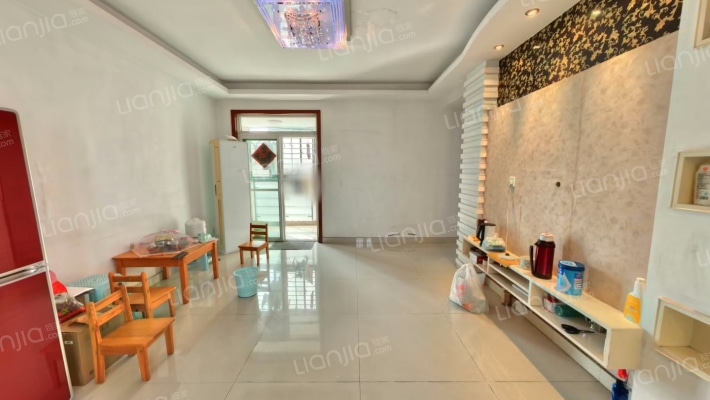 凤凰城家家景园三期二手房实景图