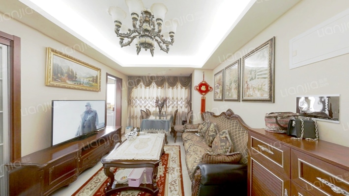 中洋高尔夫公寓二手房实景图