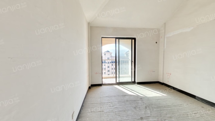 信达佳园二手房实景图