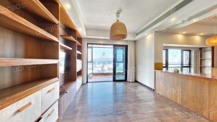 华晖云门二手房实景图