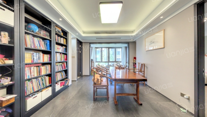 碧桂园泊云间二手房实景图