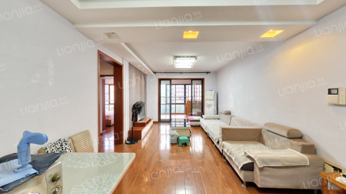 长大彩虹都二手房实景图