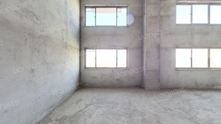 梦想小城二手房实景图