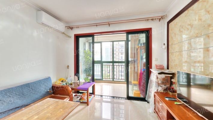 碧海金城二手房实景图