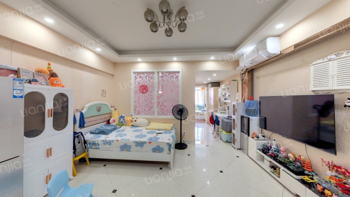 摩登时代二手房实景图