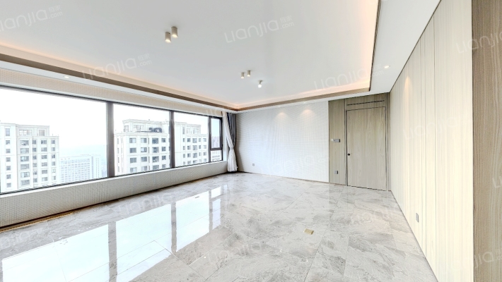 长安金茂府二手房实景图