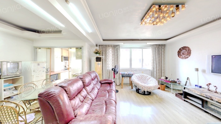 荣德家园二手房实景图