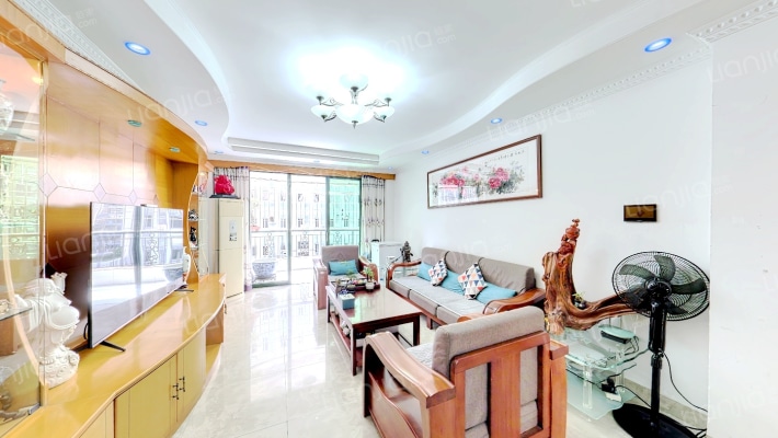 东方瑞士二手房实景图